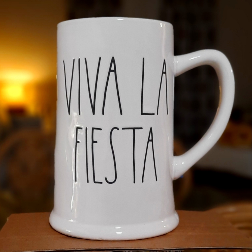 Rae Dunn Viva la fiesta mug